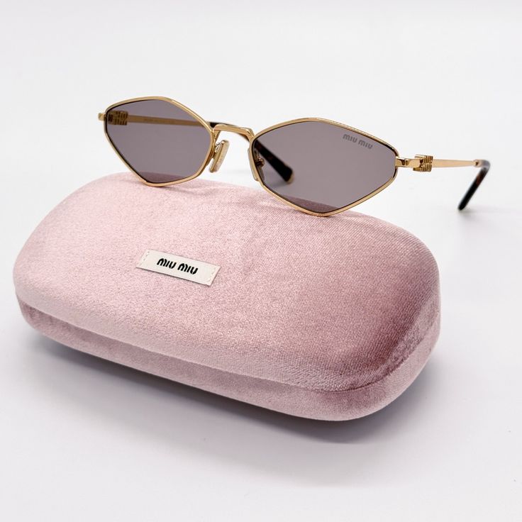 BUY 1 GET 2 – MIU MIU 56zs + Prada Symbole